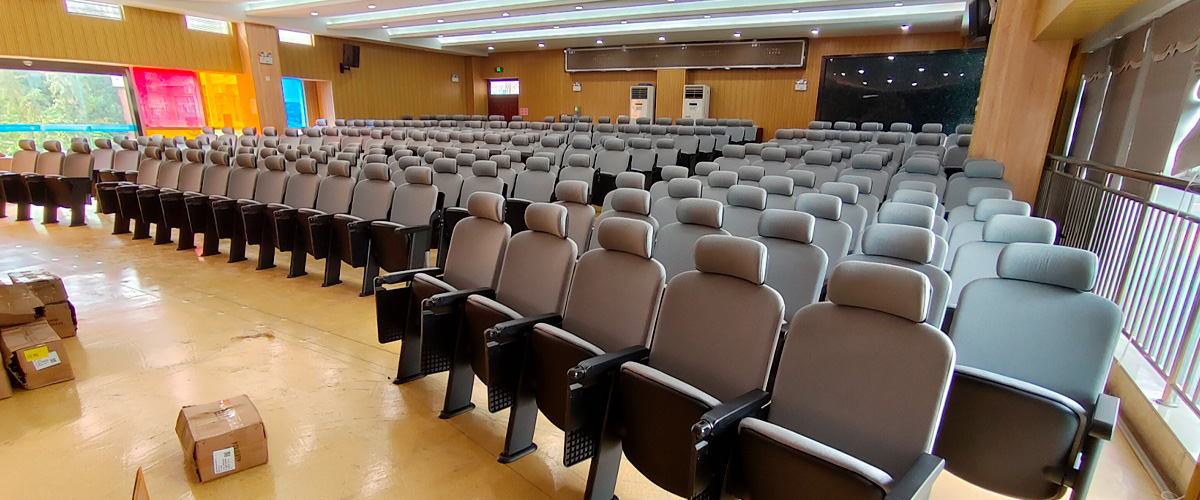 溫州市龍灣外國語(yǔ)小學(xué)